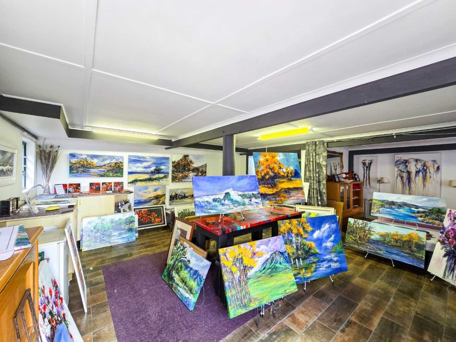 3 Bedroom Property for Sale in Stilbaai Wes Western Cape